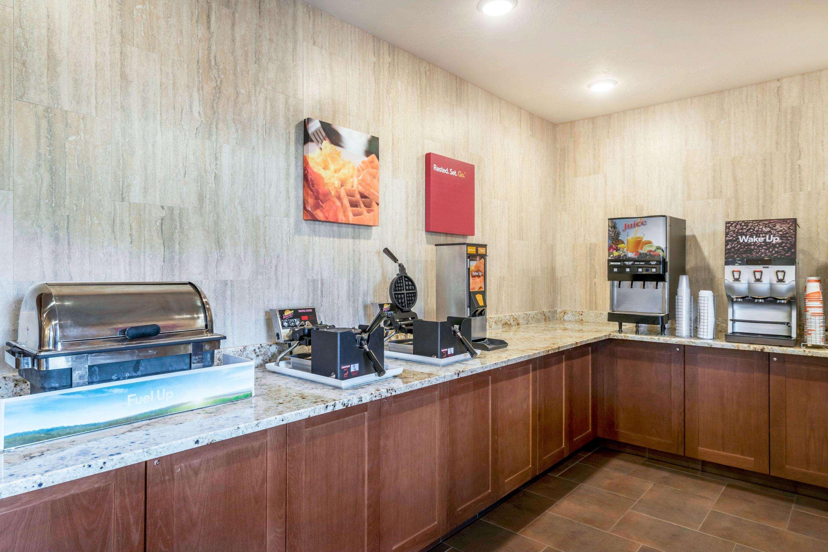 Comfort Suites Yakima Exteriér fotografie